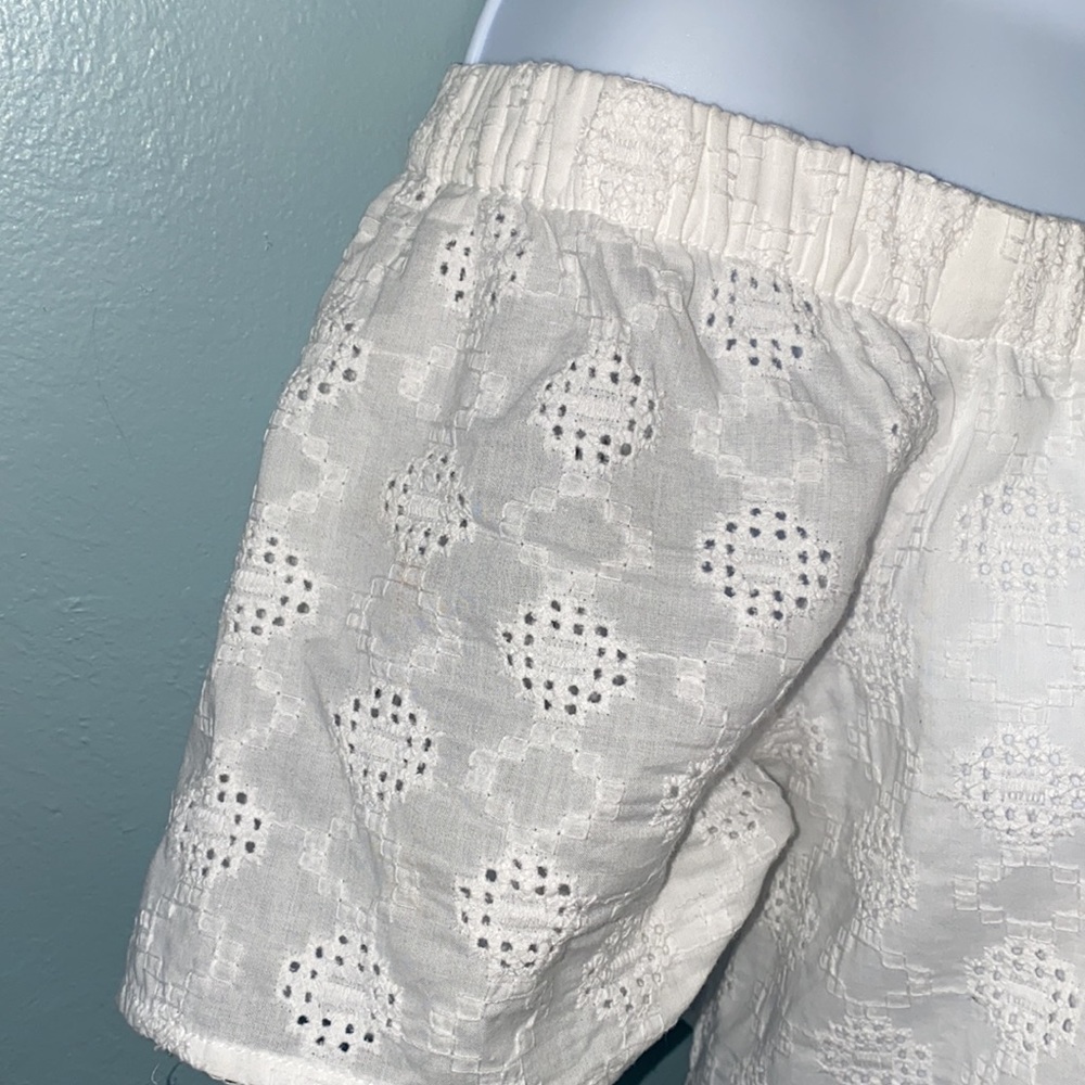 Banana Republic White Eyelet Off-Shoulder Top - Picture 2 of 5